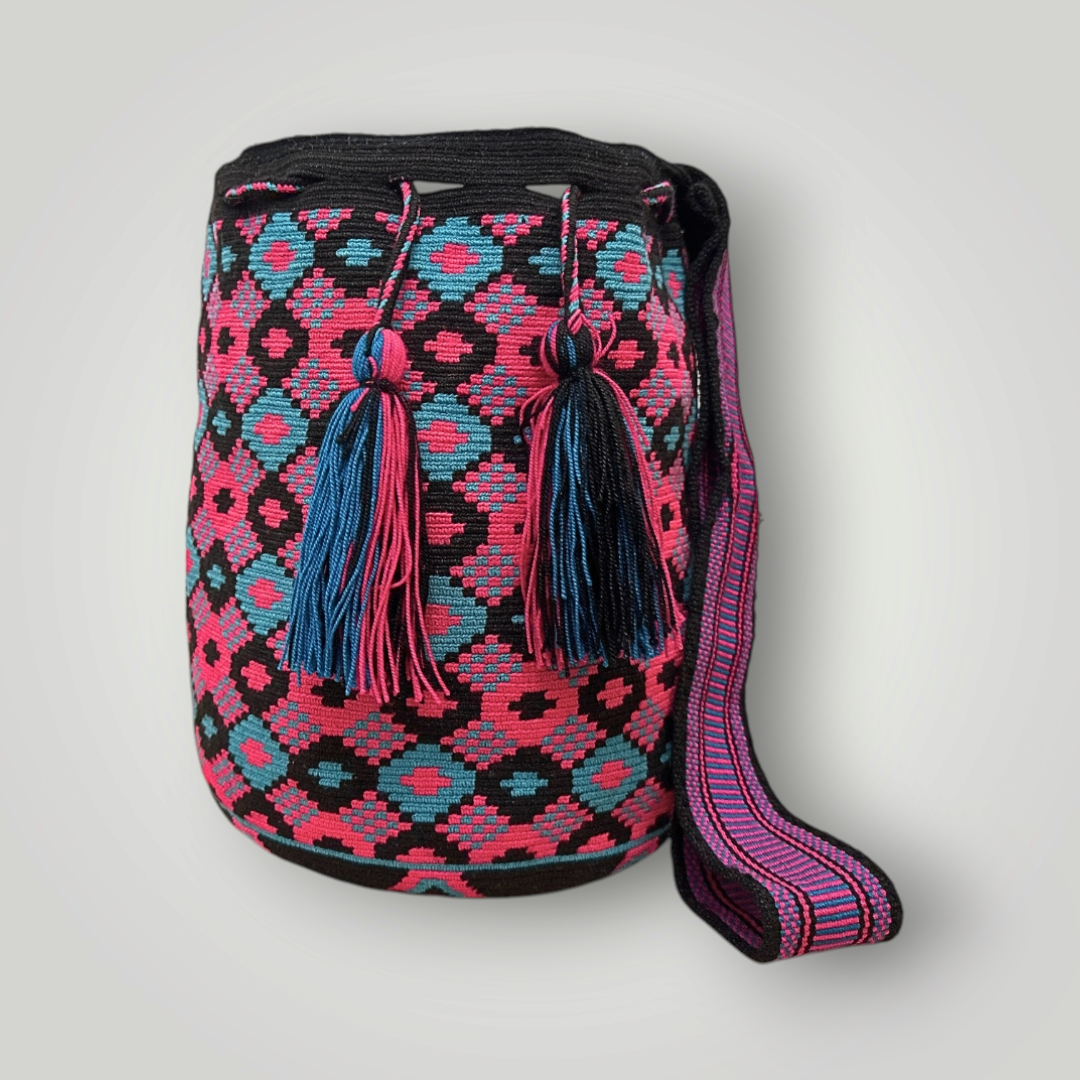 San Agustin Wayuu Mochila – Handcrafted Single-Threaded Wool Bag