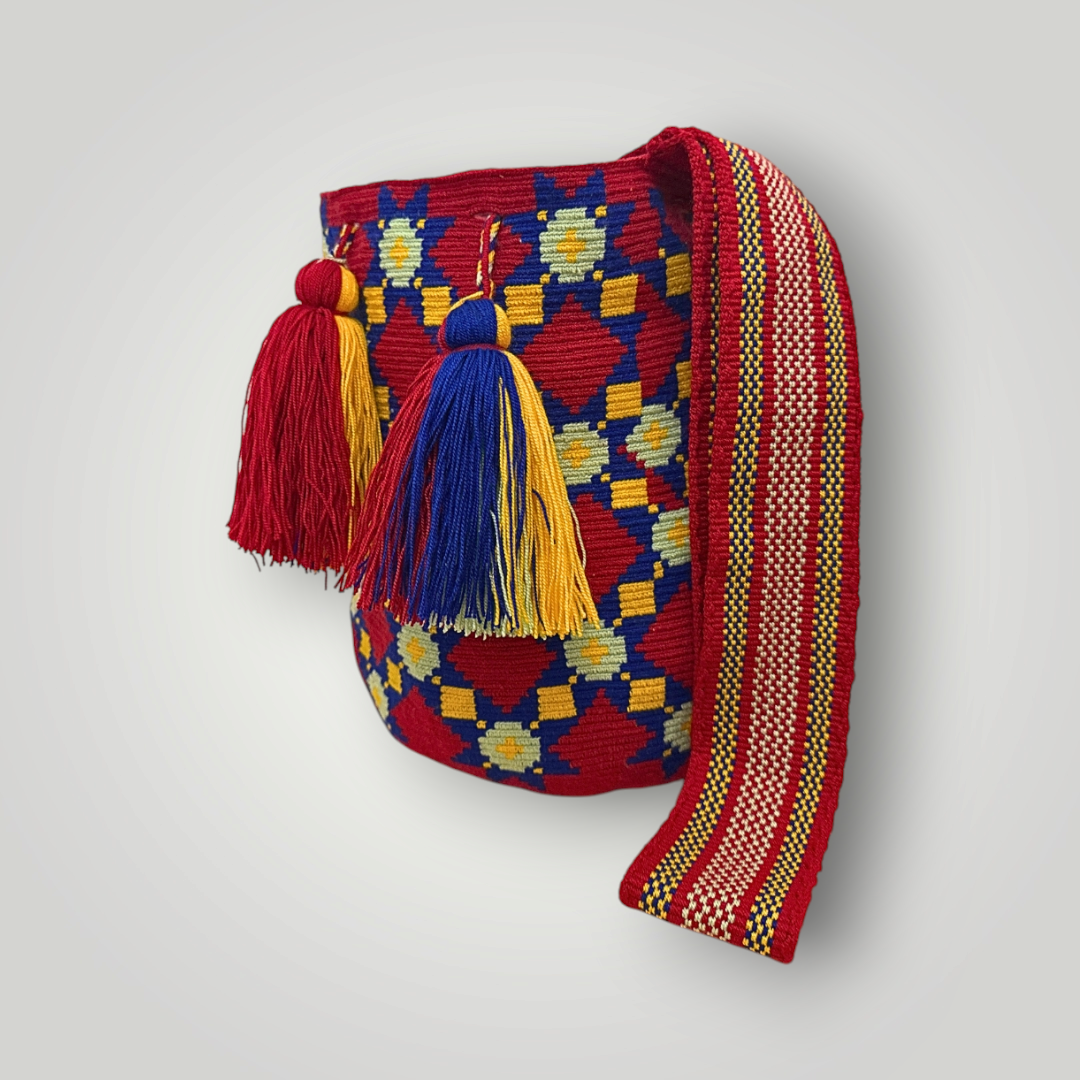 Tequendama Wayuu Mochila – Handcrafted Single-Threaded Wool Bag