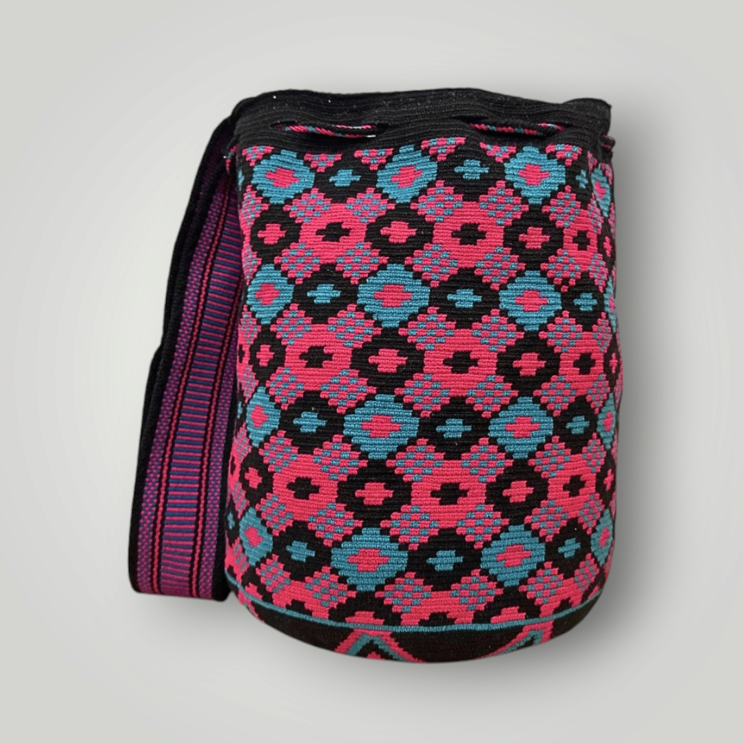 San Agustin Wayuu Mochila – Handcrafted Single-Threaded Wool Bag