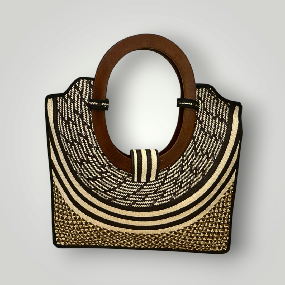 Bacatá Arrow Cane Handbag