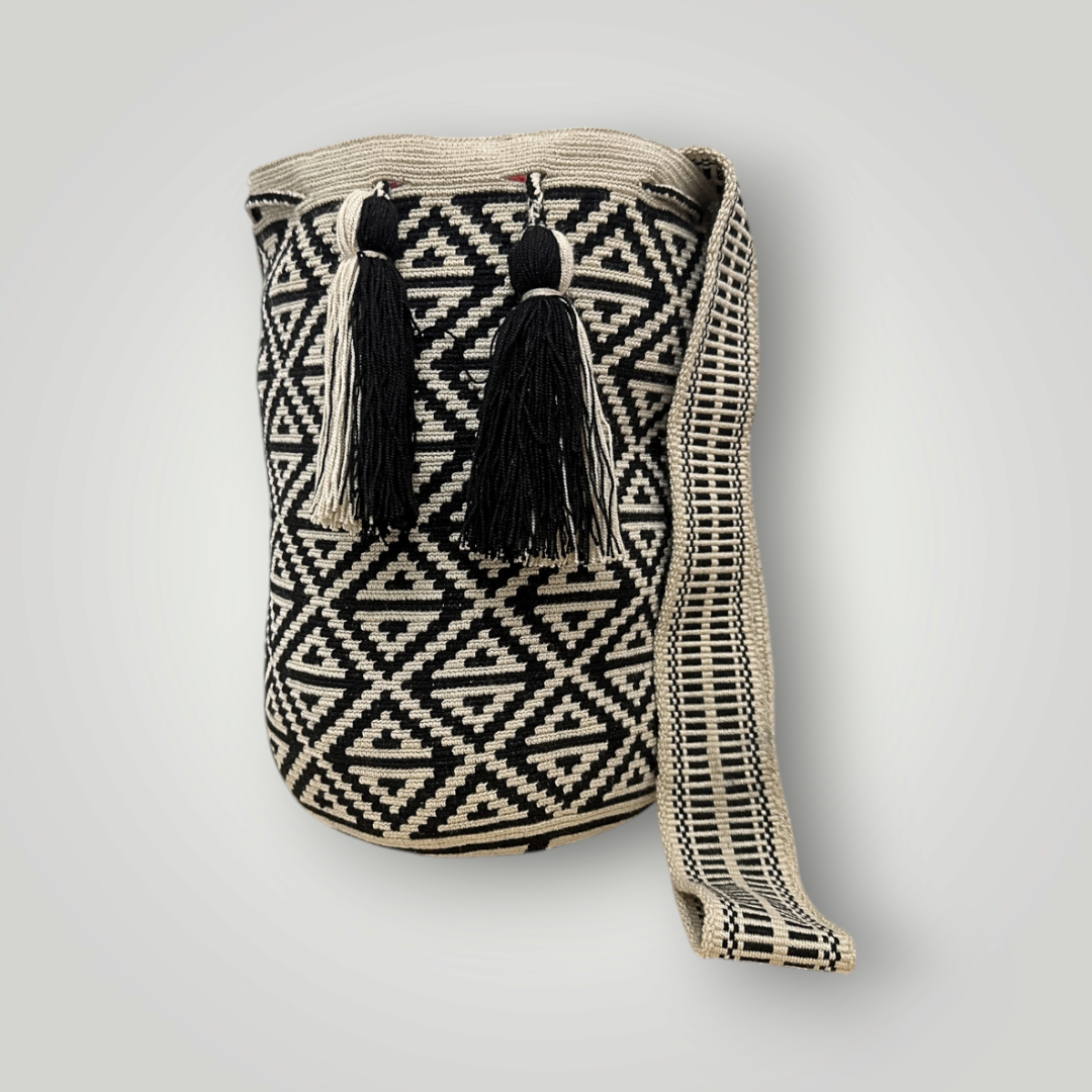 Single-Threaded Wayuu Mochila