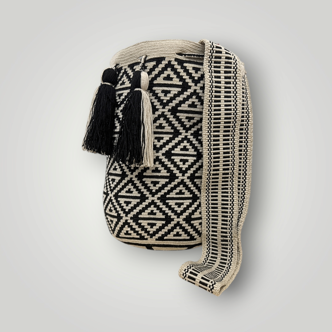 Single-Threaded Wayuu Mochila